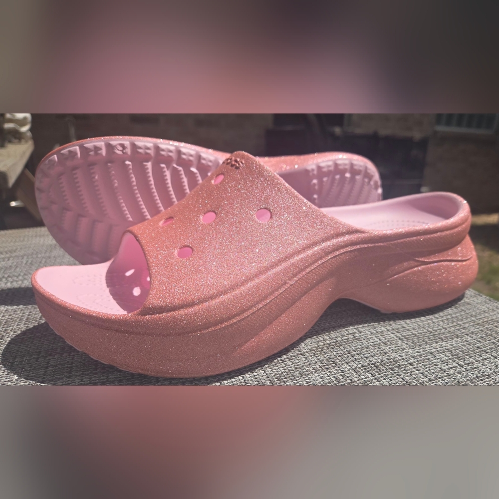 CROCS Glitter Platform Slide Mules in Pink BRAND NEW WITHOUT TAG